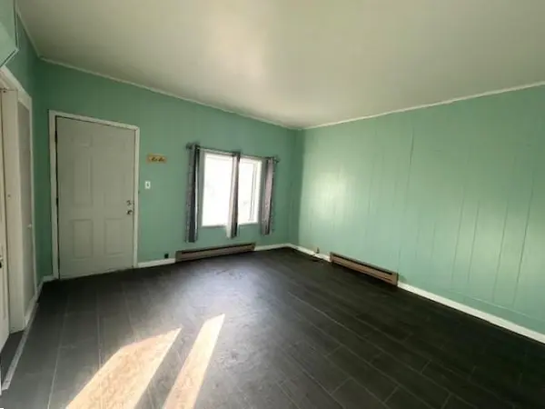 305 S 8th ST, Montevideo, MN 56265