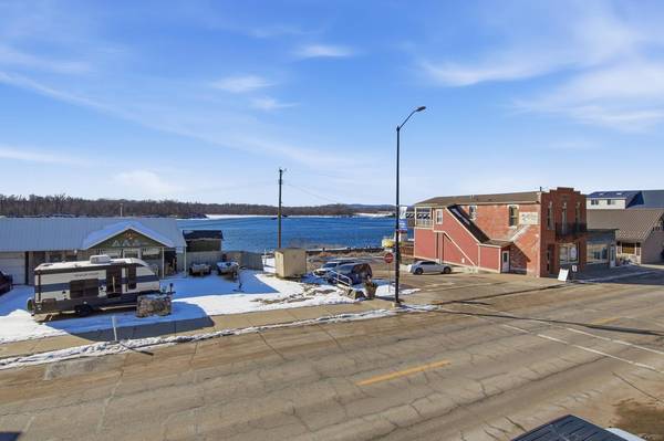 103 S Main ST, Alma, WI 54610