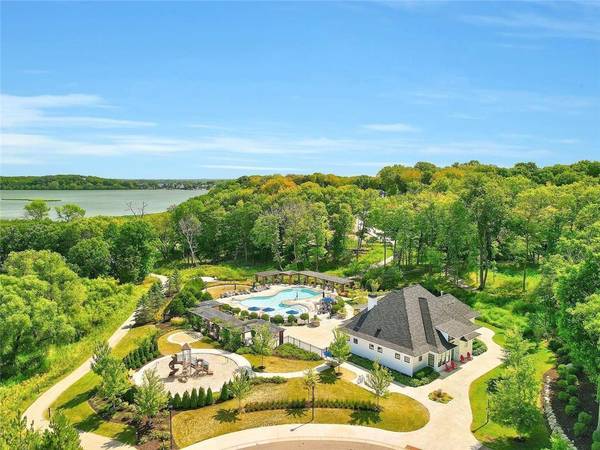 4185 Halstead Bay Alcove, Minnetrista, MN 55331