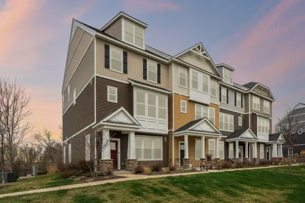 623 Satori WAY, Chaska, MN 55318