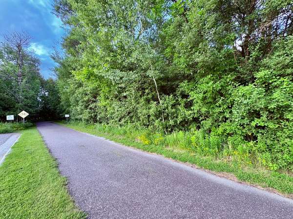 TBD Gladys St NE, Warroad, MN 56763
