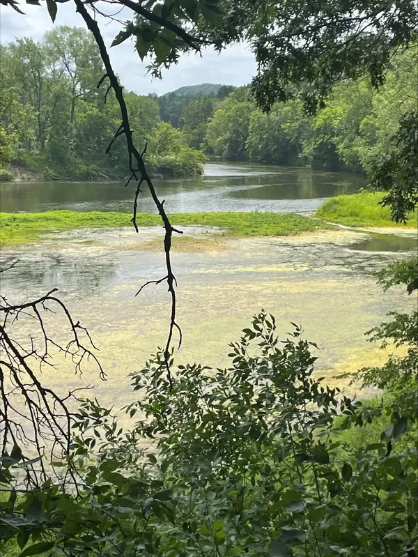 000 State Rd 25, Menomonie, WI 54751