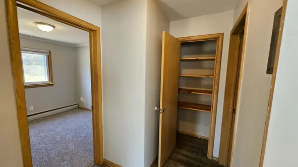 1820 Bromley ST, South Saint Paul, MN 55075