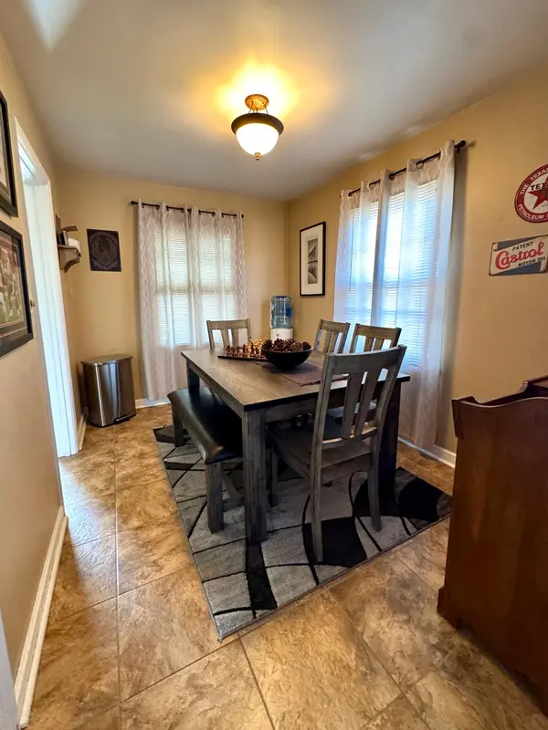 402 E Walnut ST, Redwood Falls, MN 56283