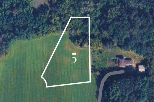 157 (Lot 5) Glen Oaks DR, River Falls, WI 54022