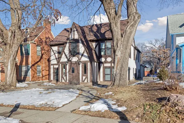 1735 Randolph Ave, Saint Paul, MN 55105