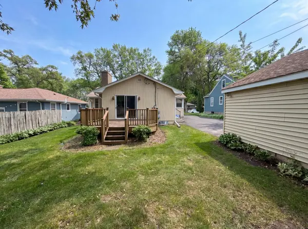973 Bidwell ST, West Saint Paul, MN 55118