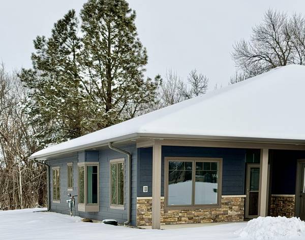 102 E Memory LN, Tyler, MN 56178