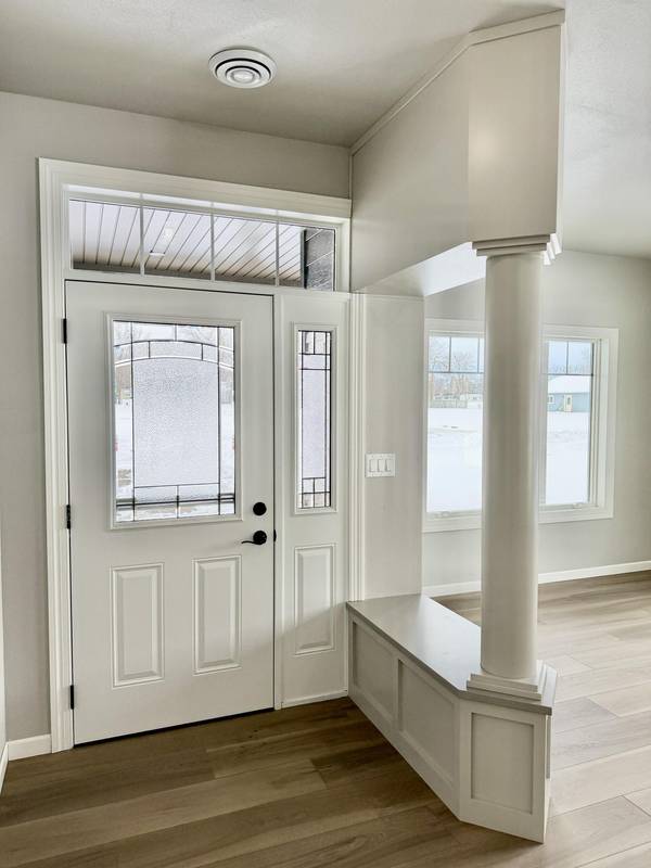 102 E Memory LN, Tyler, MN 56178