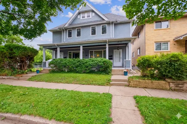 1273 7th ST W, Saint Paul, MN 55102