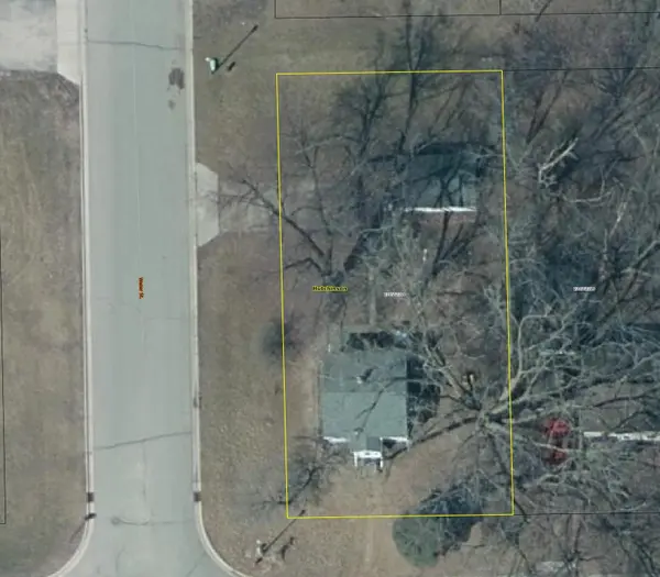 197 3rd AVE NW, Hutchinson, MN 55350