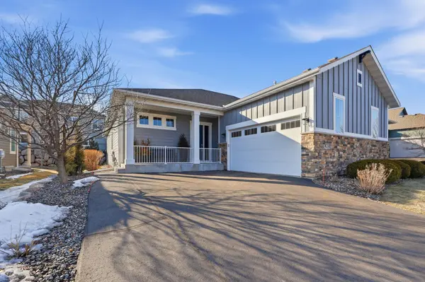 5023 Sundial LN, Woodbury, MN 55129