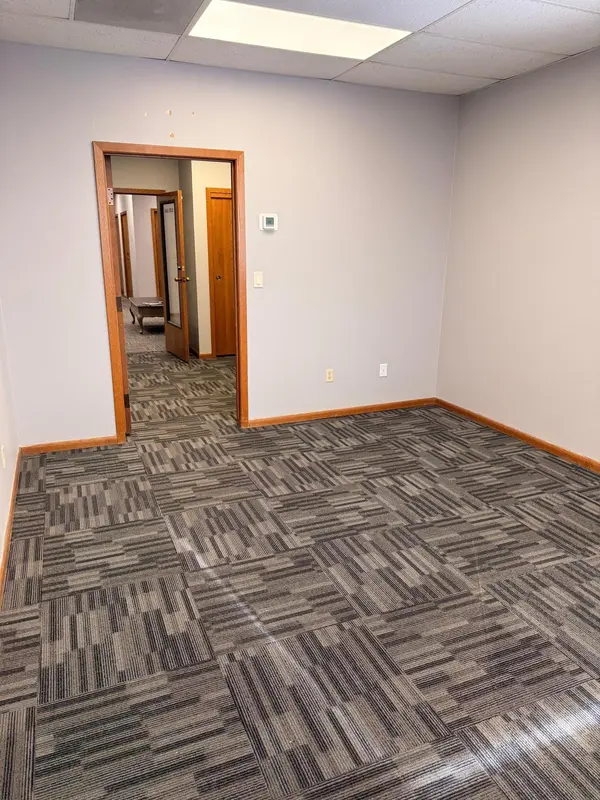 1330 Page DR S #202, Fargo, ND 58103