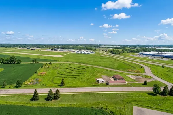 2900 Airport DR W, Faribault, MN 55021