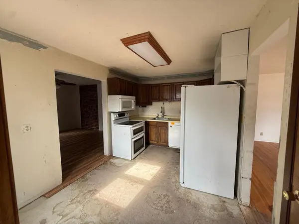 9242 5th ST NE, Blaine, MN 55434