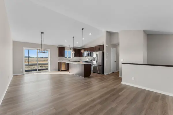 1003 Misty Meadow BLVD, Buffalo, MN 55313