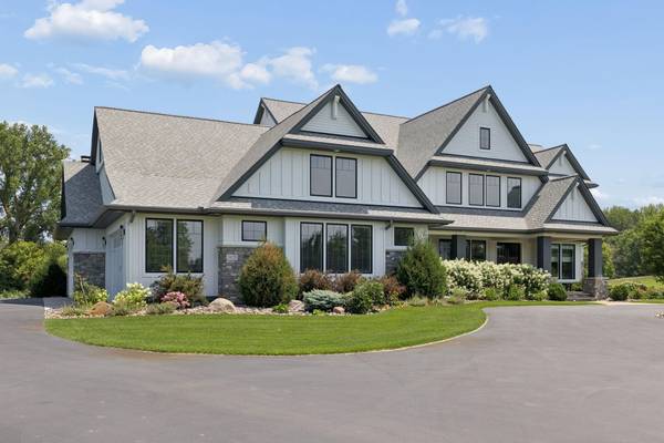 3175 Tuckborough TRL, Long Lake, MN 55356
