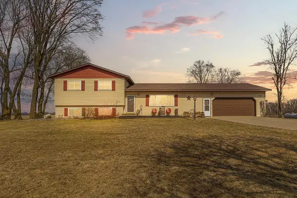 10525 210th ST W, Morristown, MN 55052