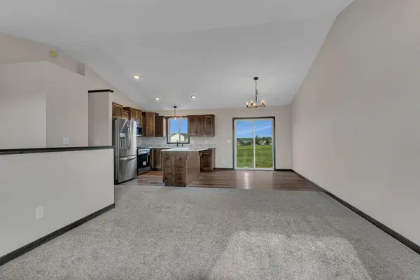 803 Prateria AVE, Avon, MN 56310