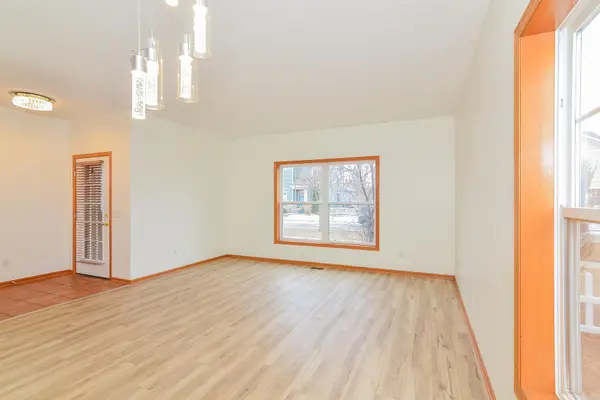 1304 50th AVE N, Minneapolis, MN 55430