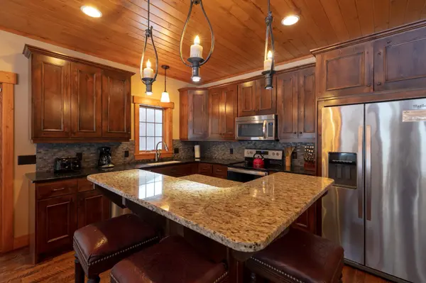 11472 Lynn Boyd WAY #Cottage 2 All 4 Fractions, Crosslake, MN 56442