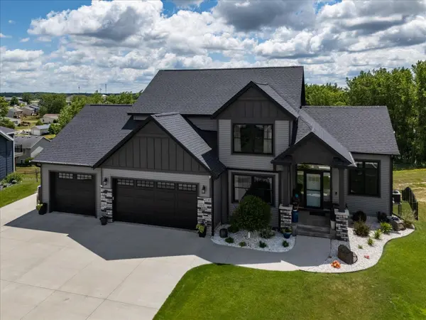 6364 Sunset Hill PL NW, Rochester, MN 55901