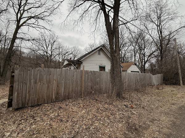 636 Hazel Alley, Taylors Falls, MN 55084