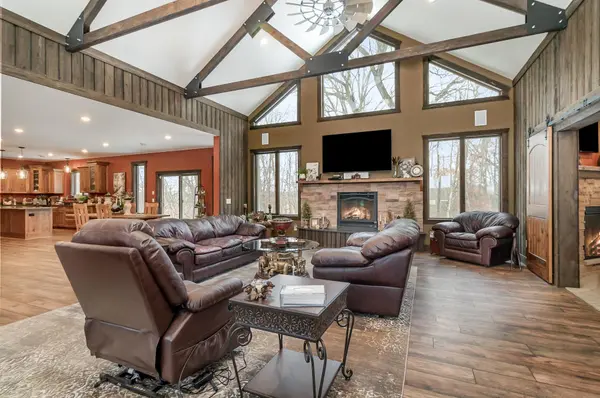 7243 Hazelwood AVE, Northfield, MN 55057