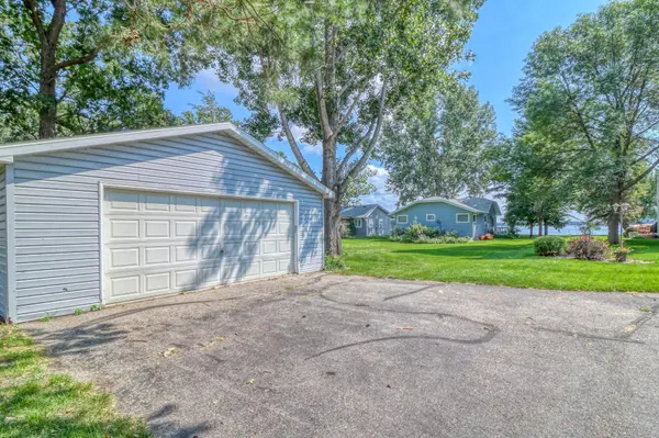 51256 County Highway 9, Pelican Rapids, MN 56572