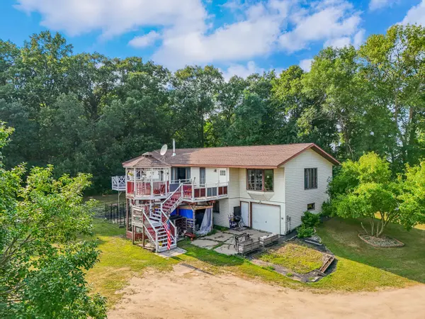51132 340th St, New York Mills, MN 56567