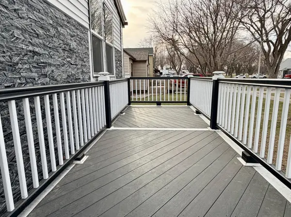 120 W Okabena ST, Worthington, MN 56187