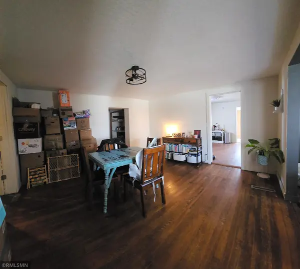9284 95th AVE, Milaca, MN 56353