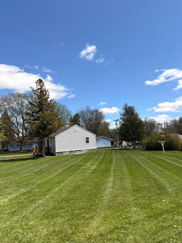 516 W Minnesota AVE, Mahnomen, MN 56557