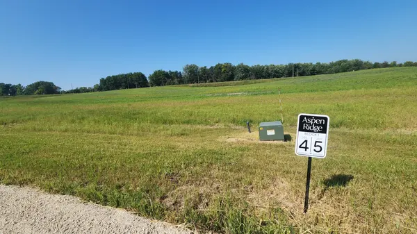 L4B1 Miller PL NW, Rochester, MN 55901