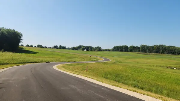 L8B1 Miller PL NW, Rochester, MN 55901