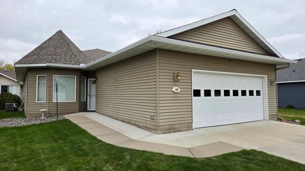 165 Cardinal LN, Clearwater, MN 55320