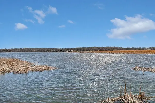 25411 Daventry RD, Paynesville, MN 56362