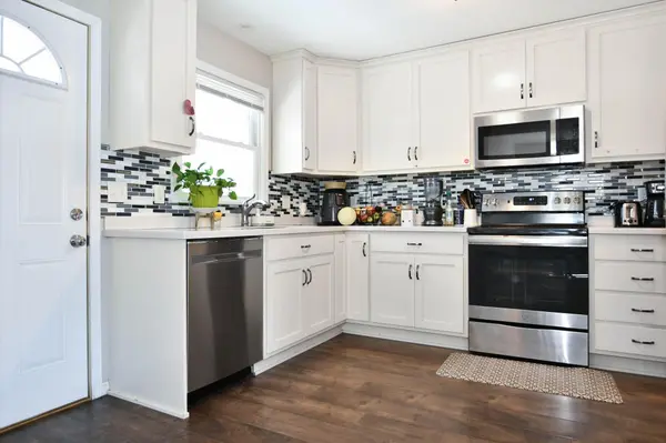 1207 19th ST S, Moorhead, MN 56560