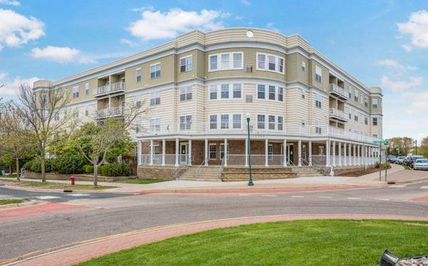114200 Hundertmark RD #110, Chaska, MN 55318