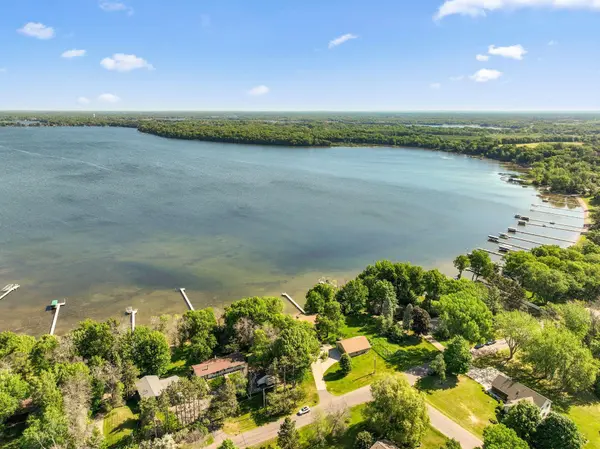10400 Kismet ISLE, Chisago City, MN 55013