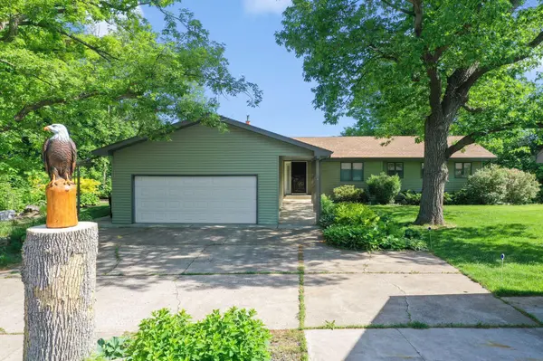 10400 Kismet ISLE, Chisago City, MN 55013