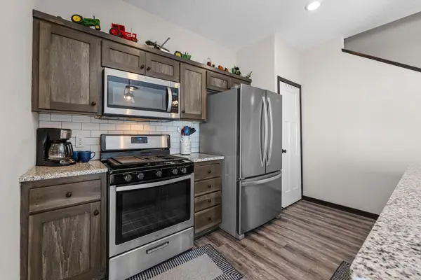10240 3rd ST NE #A, Blaine, MN 55434