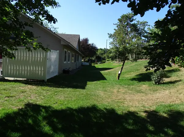 124 Bluebird LN, Clearwater, MN 55320
