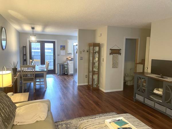 1566 27th AVE S, Fargo, ND 58103