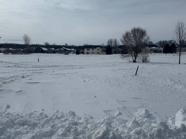 1715 Wood Duck LN NE, Owatonna, MN 55060