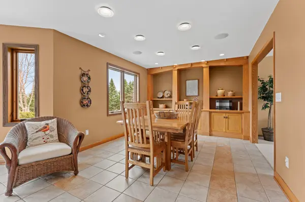 3680 Arlington LN SE, Rochester, MN 55904