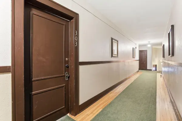 1901 Stevens AVE #303, Minneapolis, MN 55403