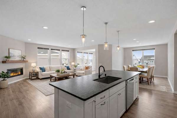16651 Territorial TRL, Maple Grove, MN 55369
