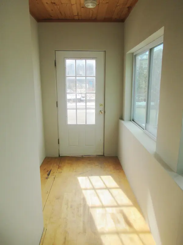 14 W 36th ST, Minneapolis, MN 55408