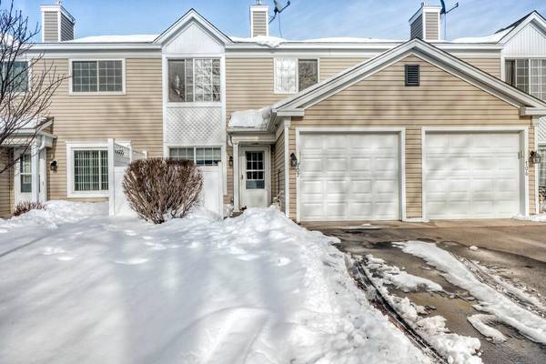 2017 Southcross DR W #707, Burnsville, MN 55306